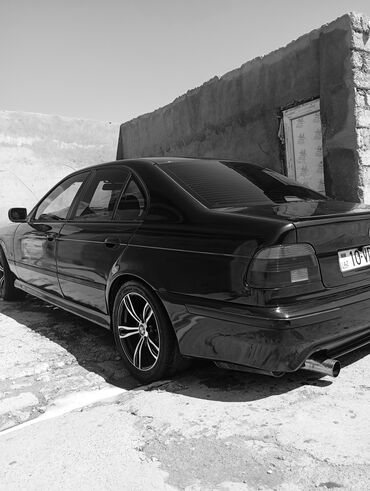 BMW: BMW 5 series: 2.8 l | 1996 il Sedan — 11