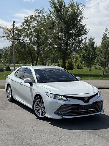 Toyota: Toyota Camry: 2020 г., 3.5 л, Автомат, Бензин, Седан — 2