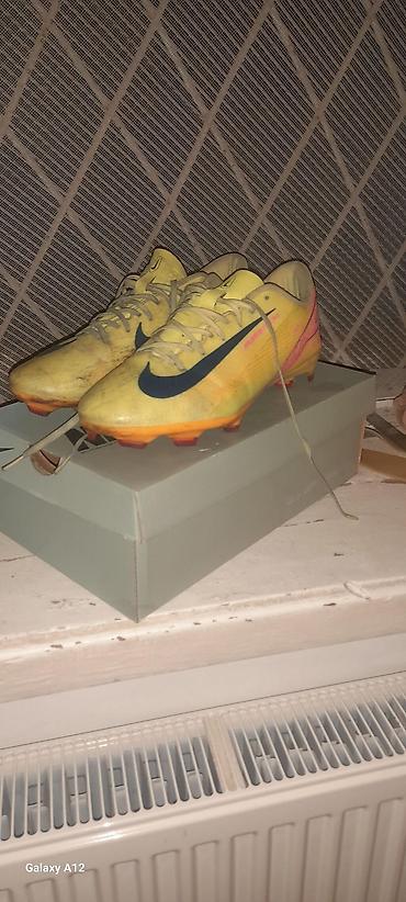 Butslar: Butslar Nike, Ölçü: 43, Yeni — 2
