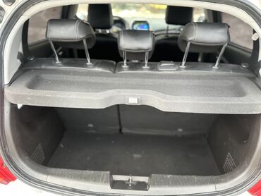 Chevrolet: Chevrolet Spark: 2016 г., 0.1 л, Автомат, Бензин, Седан — 5