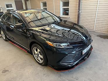 corolla 2018: Toyota Camry: 2018 г., 2.5 л, Вариатор, Гибрид, Седан — 2