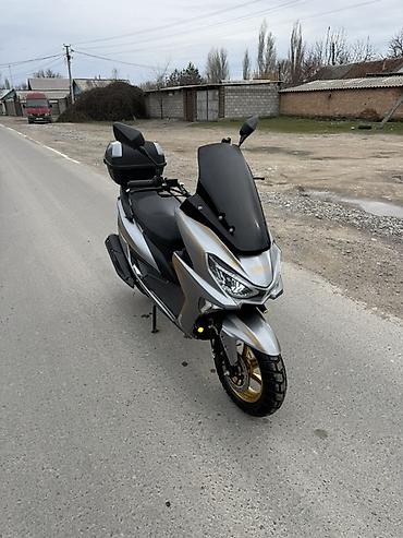 Скутеры: Макси-скутер 150 куб. см, Бензин, Новый — 2