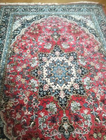yun kilim: Xalça İran, Kredit yoxdur