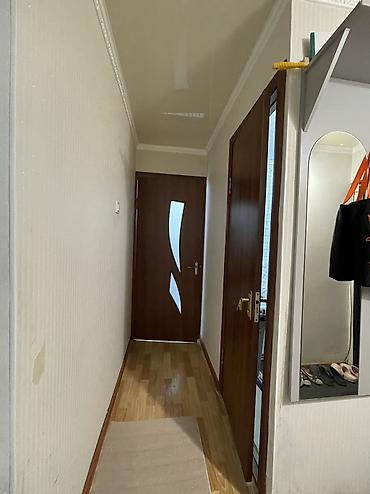 Продажа квартир: 3 комнаты, 58 м², 104 серия, 1 этаж, Косметический ремонт — 12