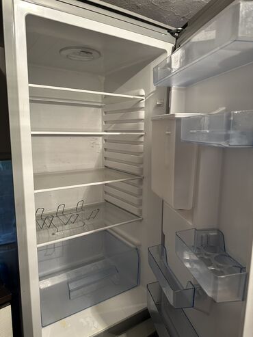 chigo кондиционер бишкек: Продаю холодильник двухкамерное, состояние отличное, 
в Беловодске
