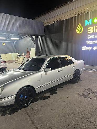 мерс 917: Mercedes-Benz E-Class: 1997 г., 2.3 л, Механика, Бензин, Седан — 2