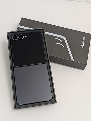 Техника и электроника: Samsung Galaxy Z Flip7, Б/у, 512 ГБ, цвет - Черный, 2 SIM — 1
