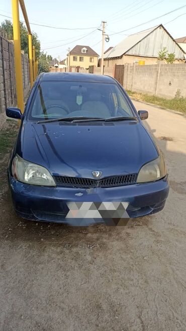 рация для фуры: Toyota Platz: 1999 г., 1.3 л, Автоматические, Бензин, Седан