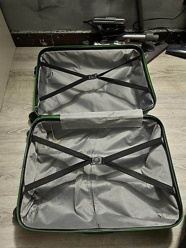 dickies: Sərt korpuslu səyahət çamadanı - Rəng: tünd boz, yaşıl fermuar — 4