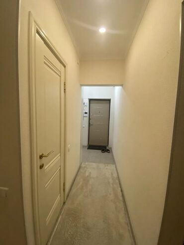 Продажа квартир: 5 и более комнат, 100 м², 106 серия, 1 этаж, Евроремонт