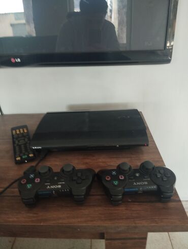 PS3 (Sony PlayStation 3): Az işlənmiş ps3 +2ədəd pult + 109 ekran tv + 29 ədəd oyun