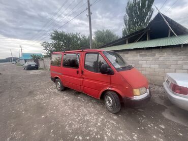 Ford: Ford Transit: 2000 г., 2.5 л, Механика, Дизель, Бус
