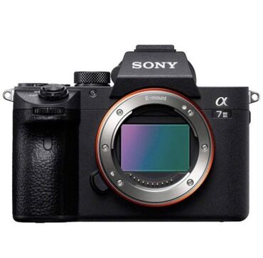 купить профессиональный фотоаппарат бу: Скупка фотоаппарат профессиональные alpha Sony a 7 3, alpha Sony a 7