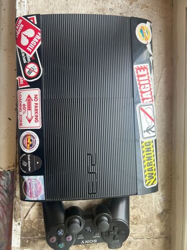 пс3 игры: Игровая консоль Sony PlayStation 3 super slim. На корпусе наклеены