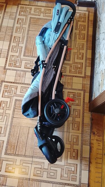 Gəzinti arabaları: Klassik gəzinti arabası, İşlənmiş, Yaş: 30 ay, Ünvandan götürmə, Ödənişli çatdırılma — 7