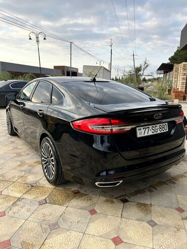 Ford: Ford Fusion: 2 l | 2016 il 235000 km Sedan — 9