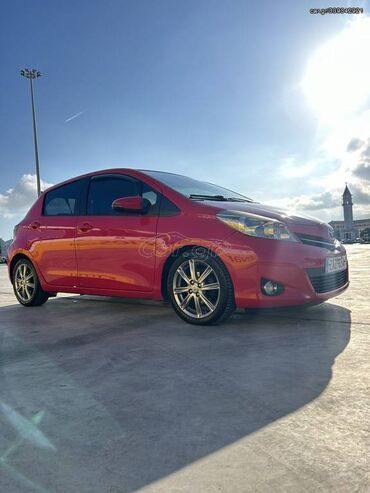 Toyota: Toyota Yaris: 1.4 l. | 2012 έ. Χάτσμπακ — 4