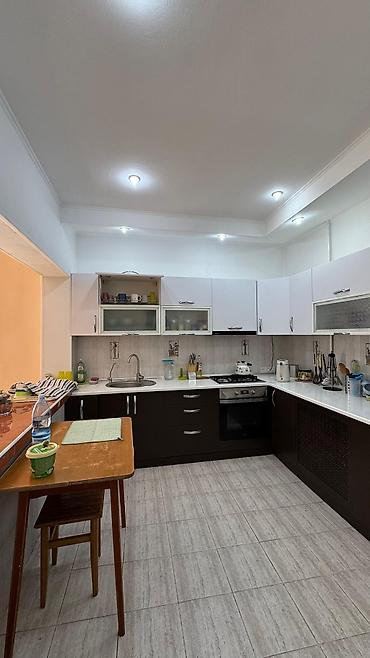 Продажа коттеджей и домов: 5 и более комнат, 219 м², 4 соток, Бишкек, Церковь Агентство недвижимости — 19