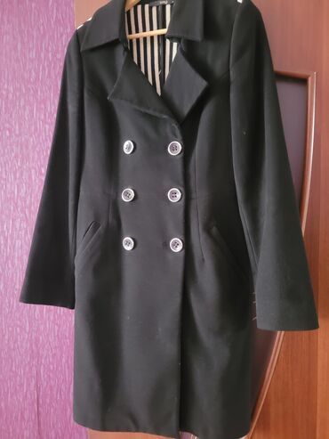 zhenskie dlinnye palto: Пальто M (EU 38), цвет - Черный
