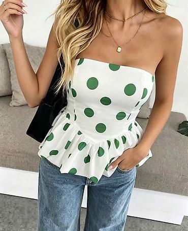 prada baletanke: 🔥Ženski top bez bretela sa peplum krojem i tufnicama
✅1600 din 
S M L — 6