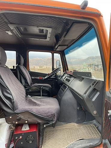Продажа авто: Mercedes-Benz : 1995 г., Дизель, Фургон — 8