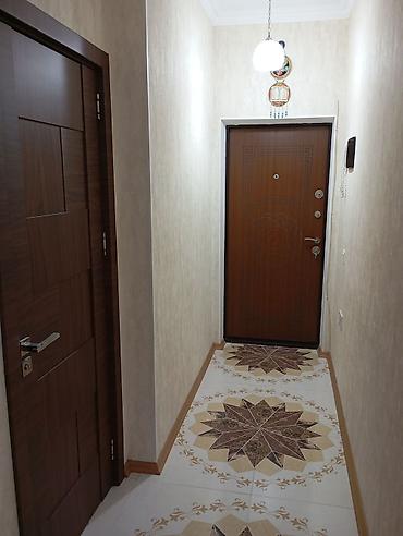razinde satilan evler: 3 otaqlı, Yeni tikili, 100 kv. m — 1