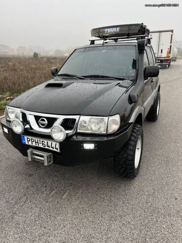 Nissan Terrano: 3 l. | 2003 έ. | SUV/4x4