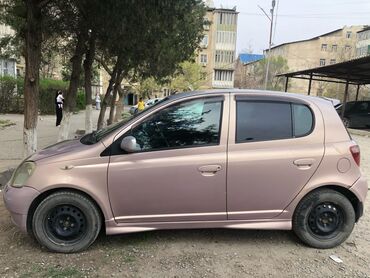 Toyota: Toyota Vitz: 2000 г., 1 л, Автомат, Бензин, Хэтчбэк