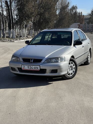 Honda: Honda Accord: 2000 г., 1.8 л, Механика, Бензин, Седан