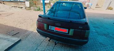 Audi: Audi 80: 1987 г., 1.8 л, Кол менен иштөөчү, Бензин, Седан — 2