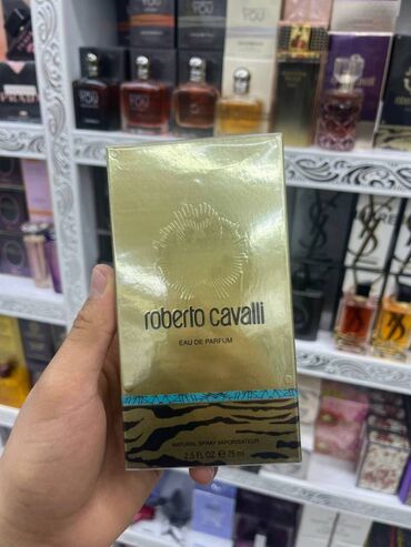 tasne novi sad: Women's perfume, Roberto Cavalli, Replica