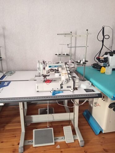 Tikiş maşınları: Tikiş maşını Yeni,Overlok, 4 saplı, Ödənişli çatdırılma — 9