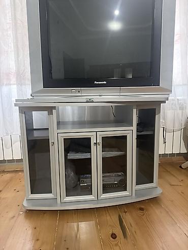 mingəcevir mebel: Gümüş rəngdə TV stendi Yeni kimidir qirigi sokuyu yoxdur! Istifade — 1