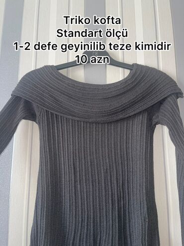 qadın koynekleri: Triko kofta – qaranlıq boz rəngdə, uzunqol, elastik şaquli rezin