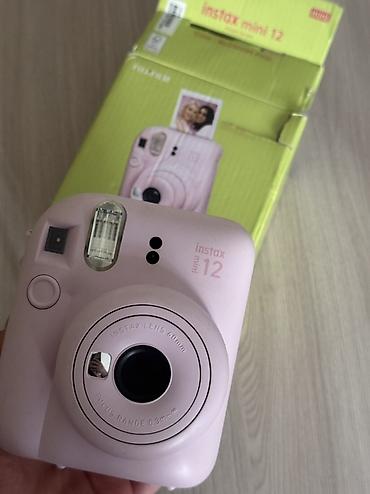 instax аренда: Instax Mini 12 (розовый) Продам Instax Mini 12 розового цвета — 1