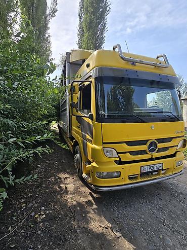 Грузовик Mercedes-Benz Atego с тентованным фургоном - Марка/модель