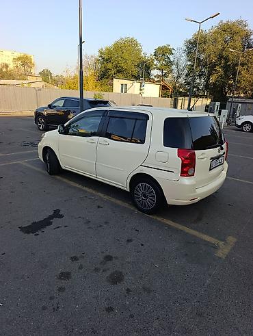 Toyota: Toyota Raum: 2003 г., 1.5 л, Автомат, Бензин, Минивэн — 5