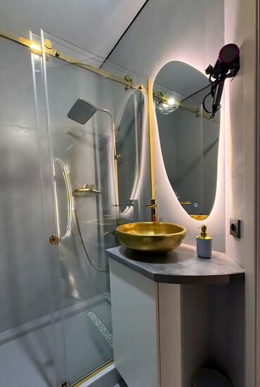 Посуточная аренда квартир: 1 комната, Бытовая техника, Домофон, Парковка — 6