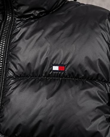 зимнии куртки: Зимние куртки Tommy Hilfiger цена: 4600 Размеры: M-3XL Материал — 4