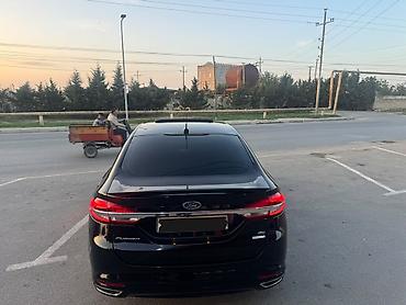 Ford: Ford Fusion: 1.5 l | 2018 il 126000 km Sedan — 2