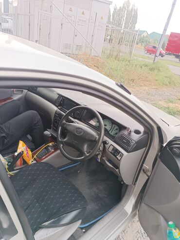 люк на камри: Toyota Corolla: 2000 г., 1.5 л, Автомат, Бензин, Седан