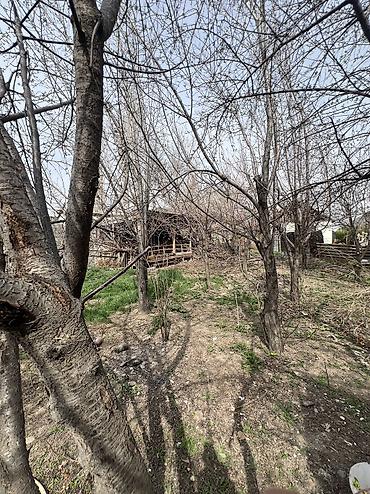 Продажа коттеджей и домов: Дом| Ала Тоо 1| 8СОТОК | Район - Ж.М.Ала Тоо Кол. комнат - 8 Кол — 6