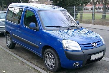 Transport: PEUGEOT PARTNER 2005. GOD. - KOMPLETAN AUTO U DELOVIMA | Sve vrste — 1