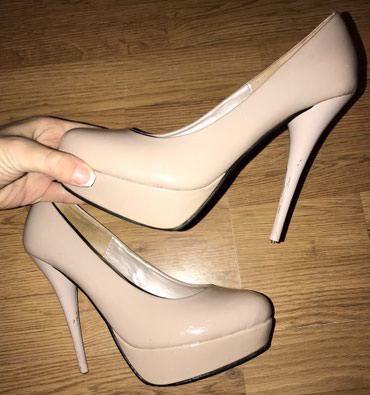 valentino cipele kopija: Pumps