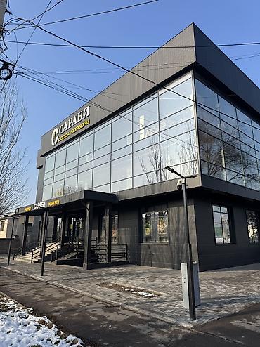 Аренда офисов: Аренда офисов, 178 м², В торговом центре, С видом на горы, С оборудованием, С отдельной кухней — 1