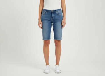 crocs c10 sandały: Cross Jeans, Shorts for women, size S