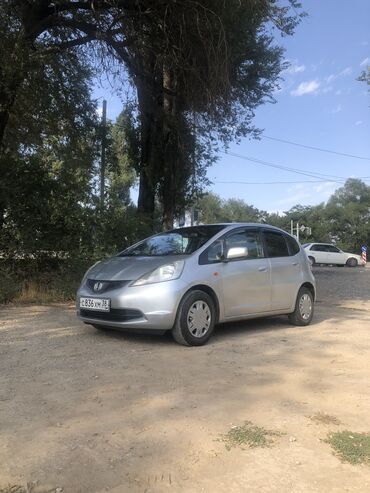 вариатор фит: Honda Fit: 2008 г., 1.3 л, Вариатор, Бензин, Хэтчбэк