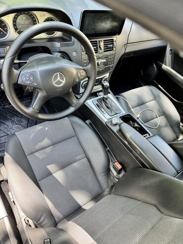 мерс с200: Mercedes-Benz C-Class: 2007 г., 3 л, Автомат, Бензин, Седан