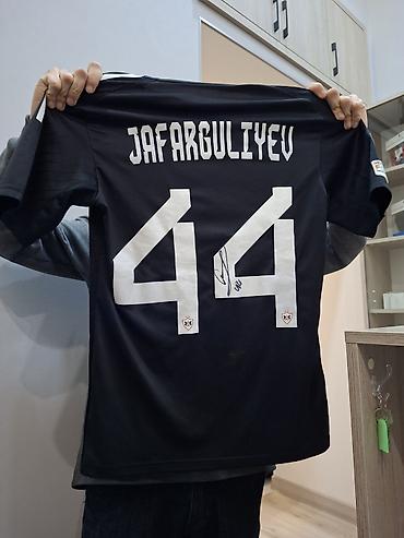 Futbolka, Adidas, M, rəng - Qara lalafo.az -da Futbolka, Adidas, M, rəng - Qara
