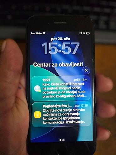 Apple iPhone: Apple iPhone SE (2. generacija) – Crni /Telefon je potpuno ispravan — 15